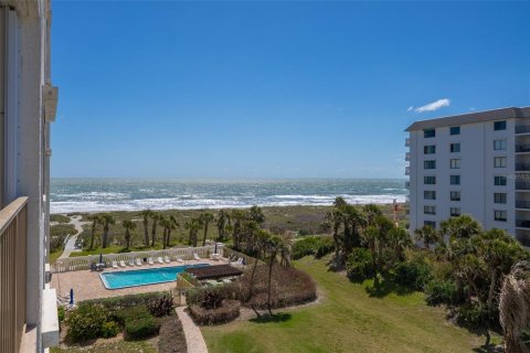 Condominio en Cocoa Beach, Florida, 3 dormitorios № 2115067