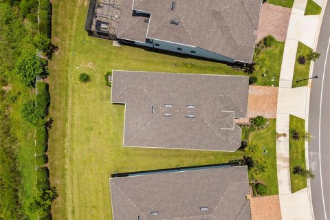House in Land O' Lakes, Florida 2 bedrooms, 178 sq.m. № 1843749 - photo 15