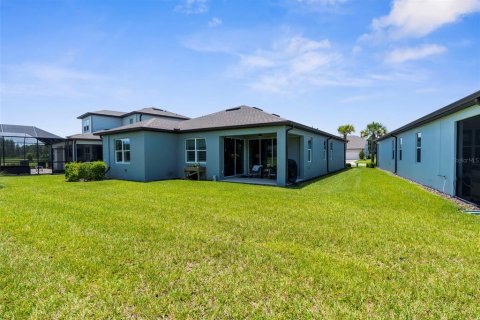 House in Land O' Lakes, Florida 2 bedrooms, 178 sq.m. № 1843749 - photo 6