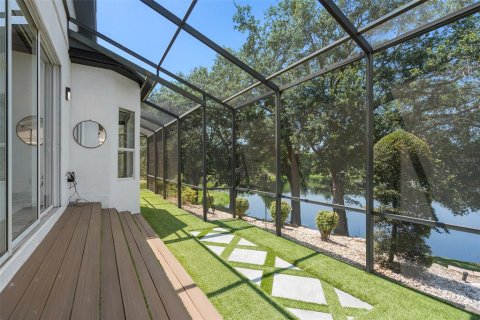 Villa ou maison à vendre à Orlando, Floride: 4 chambres, 367.24 m2 № 1771152 - photo 19