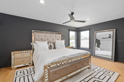 Villa ou maison à vendre à Orlando, Floride: 4 chambres, 367.24 m2 № 1771152 - photo 14