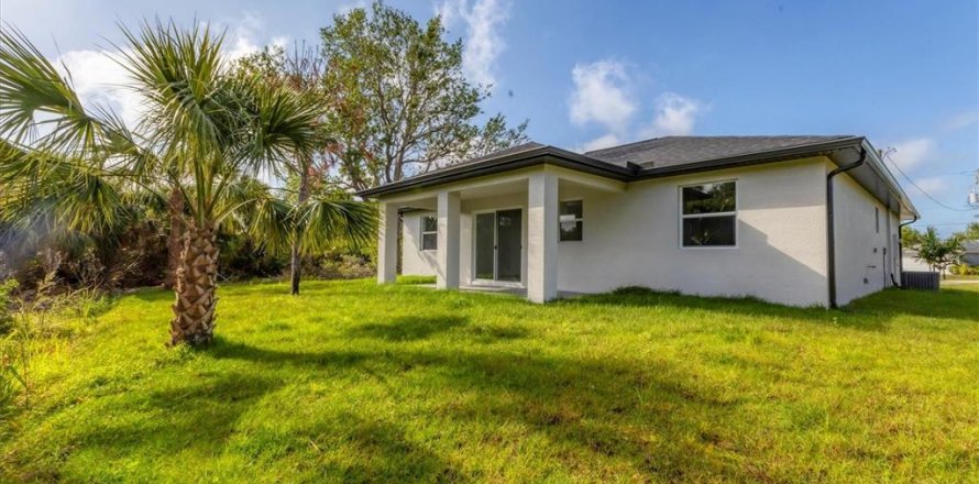 Villa ou maison à Rotonda, Floride 3 chambres, 138.98 m2 № 1848015