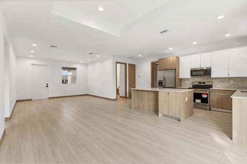 Casa en alquiler en Rotonda, Florida, 3 dormitorios, 138.98 m2 № 1848015 - foto 15