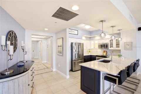 Copropriété à louer à Punta Gorda, Floride: 3 chambres, 195.09 m2 № 2380428 - photo 12