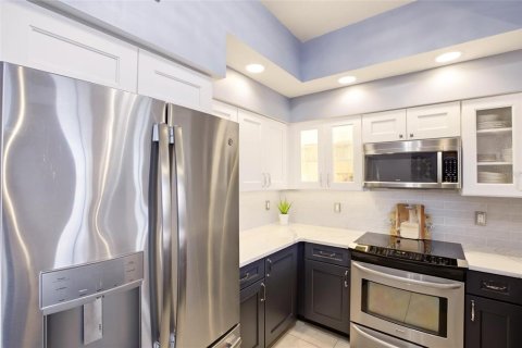Copropriété à louer à Punta Gorda, Floride: 3 chambres, 195.09 m2 № 2380428 - photo 14