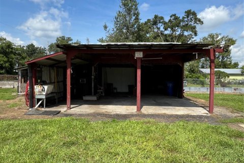 House in Plant City, Florida 2 bedrooms, 102.19 sq.m. № 1918287 - photo 7