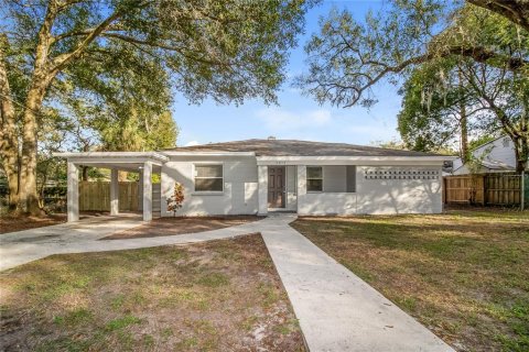 Casa en alquiler en Tampa, Florida, 4 dormitorios, 139.45 m2 № 1771123 - foto 1