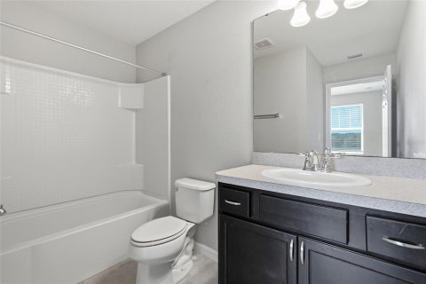 Touwnhouse à vendre à Tampa, Floride: 3 chambres, 174.66 m2 № 2344489 - photo 26