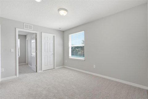 Touwnhouse à vendre à Tampa, Floride: 3 chambres, 174.66 m2 № 2344489 - photo 18