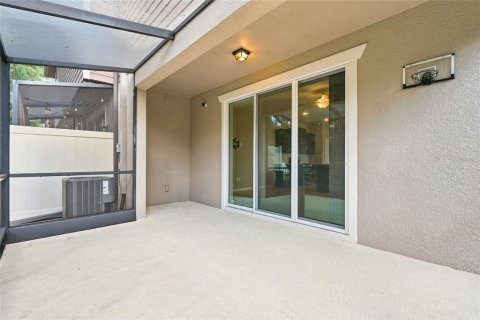 Touwnhouse à vendre à Tampa, Floride: 3 chambres, 174.66 m2 № 2344489 - photo 29