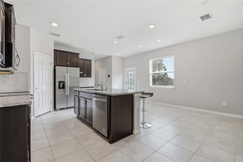 Touwnhouse à vendre à Tampa, Floride: 3 chambres, 174.66 m2 № 2344489 - photo 9