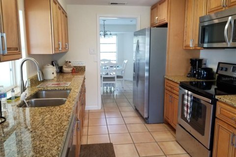 Villa ou maison à louer à Sarasota, Floride: 3 chambres, 130.71 m2 № 1689976 - photo 7