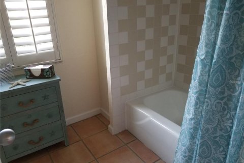Villa ou maison à louer à Sarasota, Floride: 3 chambres, 130.71 m2 № 1689976 - photo 21