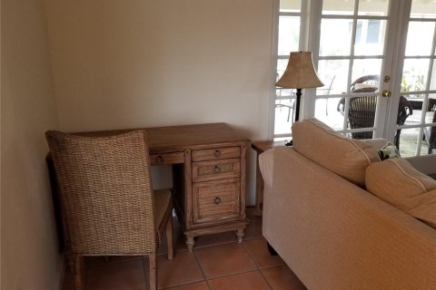Villa ou maison à louer à Sarasota, Floride: 3 chambres, 130.71 m2 № 1689976 - photo 5