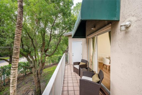 Touwnhouse à vendre à Doral, Floride: 3 chambres, 156.08 m2 № 2346667 - photo 18
