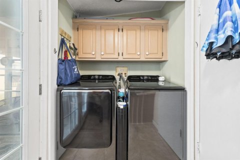 Casa en venta en Port St. Lucie, Florida, 2 dormitorios, 132.66 m2 № 2382928 - foto 19