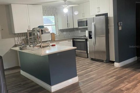 House in Ocala, Florida 3 bedrooms, 107.02 sq.m. № 1685042 - photo 8