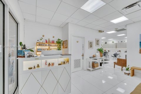 Copropriété à louer à Miami Beach, Floride: 2 chambres, 120.4 m2 № 2429984 - photo 21