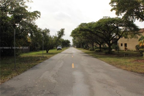 Copropriété à louer à Pompano Beach, Floride: 2 chambres, 84.08 m2 № 1996604 - photo 14