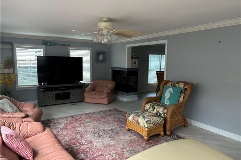 Casa en venta en Astor, Florida, 2 dormitorios, 124.86 m2 № 1771520 - foto 19