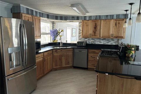 Casa en venta en Astor, Florida, 2 dormitorios, 124.86 m2 № 1771520 - foto 10