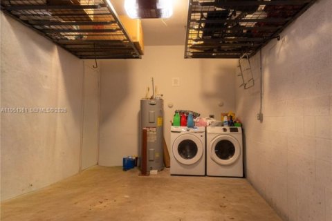 Купить таунхаус в Лодердейл-Лейкс, Флорида 3 спальни, 148.27м2, № 2009043 - фото 25