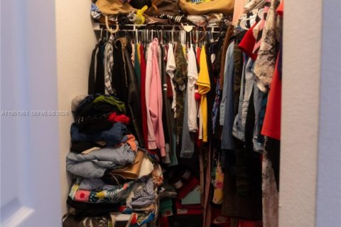 Купить таунхаус в Лодердейл-Лейкс, Флорида 3 спальни, 148.27м2, № 2009043 - фото 12