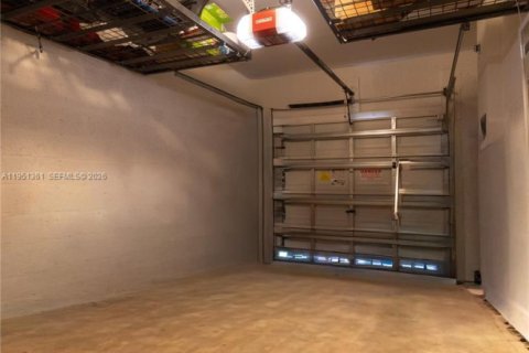 Купить таунхаус в Лодердейл-Лейкс, Флорида 3 спальни, 148.27м2, № 2009043 - фото 26