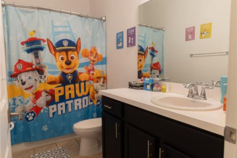 Купить таунхаус в Лодердейл-Лейкс, Флорида 3 спальни, 148.27м2, № 2009043 - фото 20