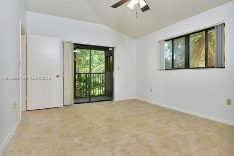 Condo in Fort Lauderdale, Florida, 1 bedroom  № 2378390 - photo 14