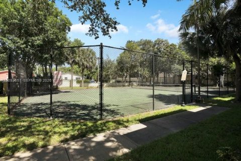 Condo in Fort Lauderdale, Florida, 1 bedroom  № 2378390 - photo 20