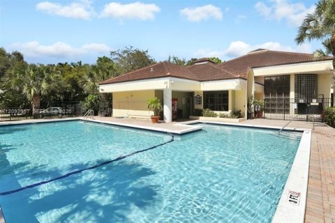 Condo in Fort Lauderdale, Florida, 1 bedroom  № 2378390 - photo 19