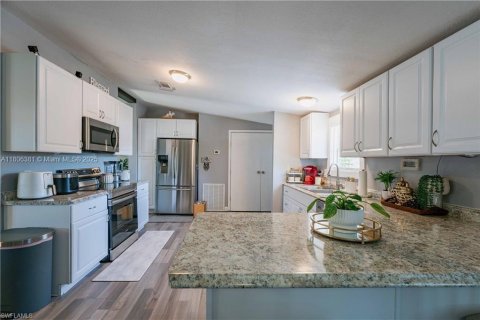 House in LaBelle, Florida 3 bedrooms № 1739458 - photo 16