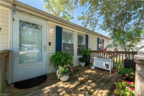 House in LaBelle, Florida 3 bedrooms № 1739458 - photo 4