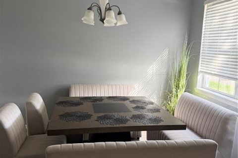 Touwnhouse à louer à Orlando, Floride: 3 chambres, 126.9 m2 № 2420343 - photo 10