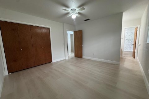 Casa en alquiler en Land O' Lakes, Florida, 4 dormitorios, 149.39 m2 № 1884123 - foto 4