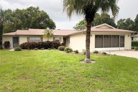 Casa en alquiler en Land O' Lakes, Florida, 4 dormitorios, 149.39 m2 № 1884123 - foto 1