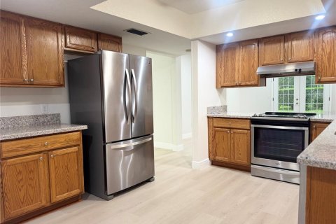 Casa en alquiler en Land O' Lakes, Florida, 4 dormitorios, 149.39 m2 № 1884123 - foto 12