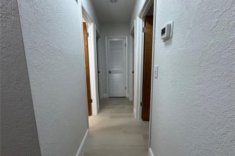 Casa en alquiler en Land O' Lakes, Florida, 4 dormitorios, 149.39 m2 № 1884123 - foto 18