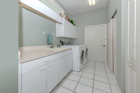 Купить виллу или дом в Венеция, Флорида 9 комнат, 215.44м2, № 1899207 - фото 22