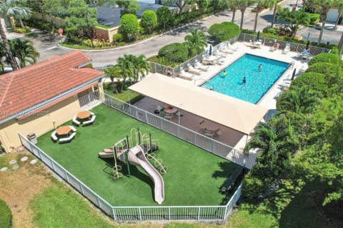 Condo in Tequesta, Florida, 3 bedrooms  № 1891354 - photo 28