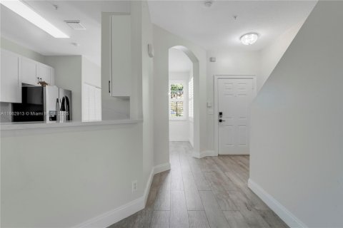 Condo in Tequesta, Florida, 3 bedrooms  № 1891354 - photo 8
