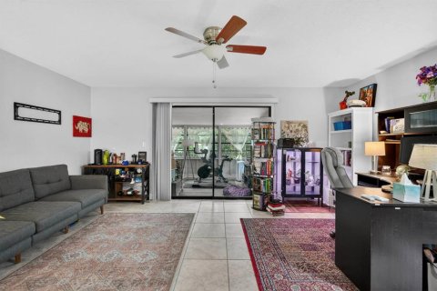 Casa en venta en Ormond Beach, Florida, 3 dormitorios, 196.95 m2 № 2107701 - foto 23