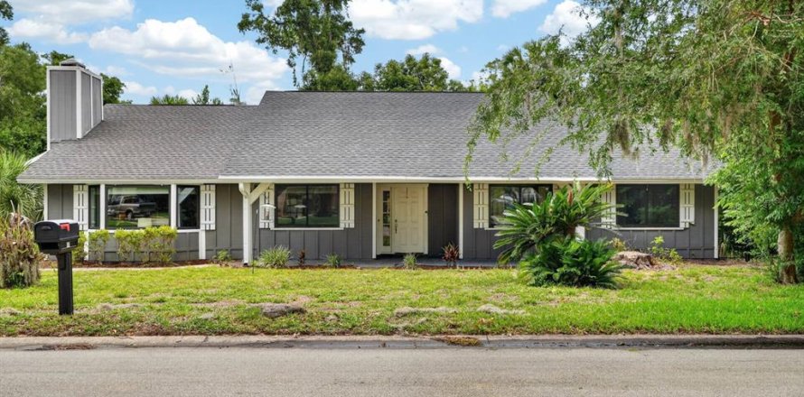 Casa en Ormond Beach, Florida 3 dormitorios, 196.95 m2 № 2107701
