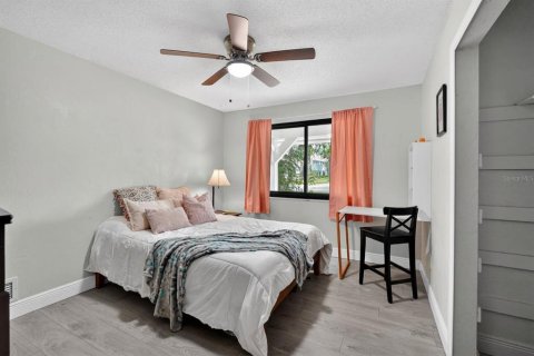 Casa en venta en Ormond Beach, Florida, 3 dormitorios, 196.95 m2 № 2107701 - foto 22