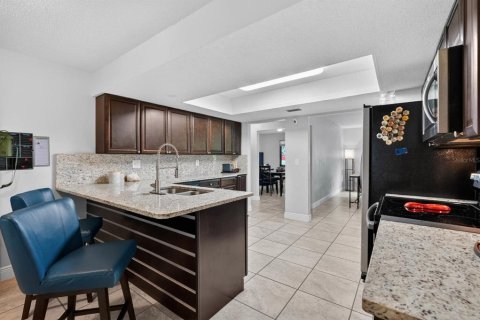 Casa en venta en Ormond Beach, Florida, 3 dormitorios, 196.95 m2 № 2107701 - foto 13