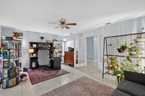 Casa en venta en Ormond Beach, Florida, 3 dormitorios, 196.95 m2 № 2107701 - foto 24