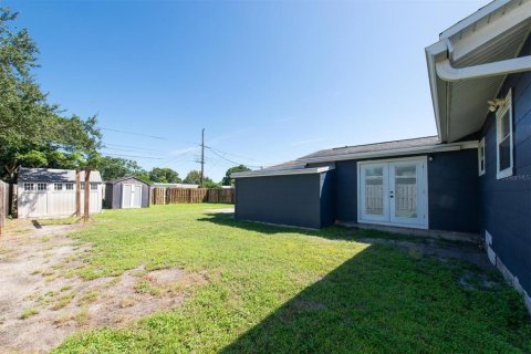 House in Saint Petersburg, Florida 3 bedrooms, 76.18 sq.m. № 1898845 - photo 30