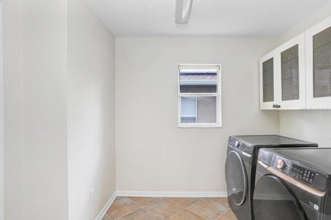 Villa ou maison à louer à Tampa, Floride: 4 chambres, 216.74 m2 № 2399154 - photo 30