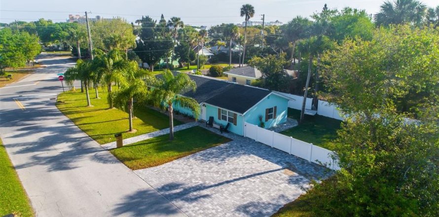 Apartamento en New Smyrna Beach, Florida 3 dormitorios, 129.32 m2 № 1561256